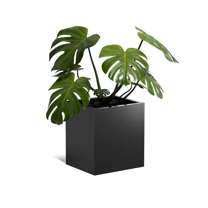 Jardinière extérieure carrée légère